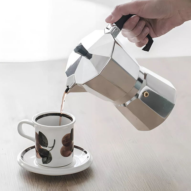 Cafeteira Italiana 2L Alumínio - Para Até 9 Xícaras de Café